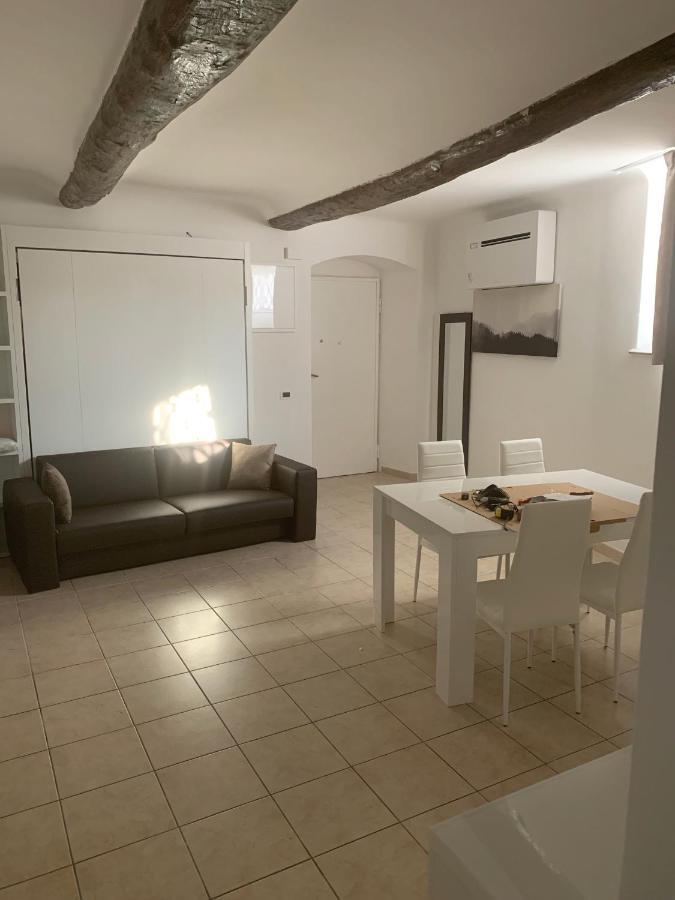 Appartamento Vacanze Breda Genoa Luaran gambar